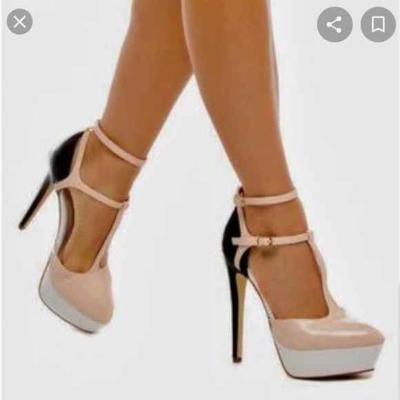 Signature Oxana T-strap Platform Patent Heels 8.5 - Picture 4 of 4